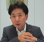 アールジェイ･インベストメント　三原 淳一郎 代表取締役社長